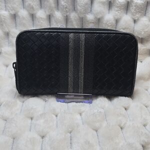 Bottega Veneta Black Woven Wallet